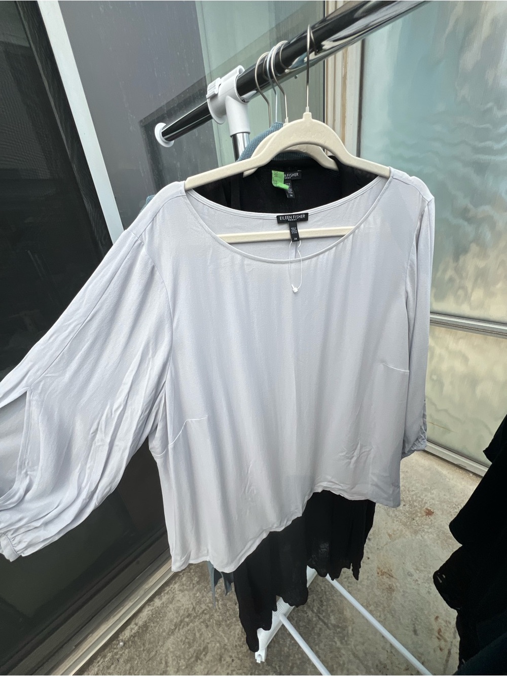 Eileen Fisher Light Gray Long Sleeve Scoop Neck Blouse